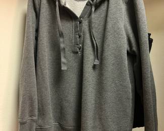 Eddie Bauer Pull Over Sweater - Size Large
