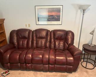 Lazyboy leather couch two manual recliners 