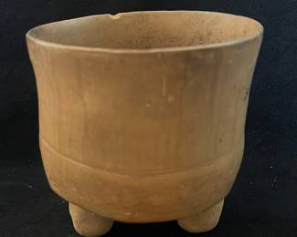 from Winn Collection tripod bowl