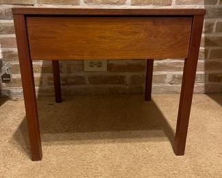 Florence Knoll side table, pair