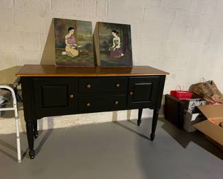 Sideboard, Paintings