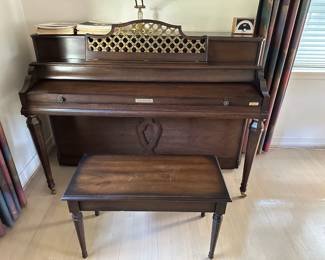 Baldwin Piano