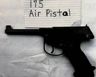 PLAINSMAN 175 AIR PISTOL