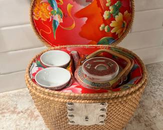 Vintage Chinese Rose and PinkTeapot + Cups in Padded Wicker Basket 