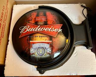 Budweiser pub light/sign