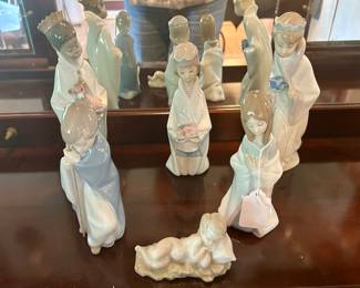 Lladro Nativity 