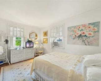 WICKER BEDROOM FURNITURE