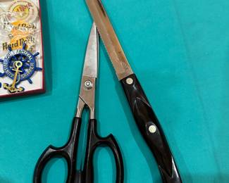 Cutco knife & scissors