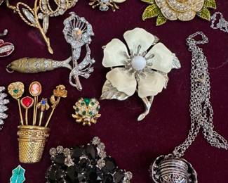 Vintage brooches