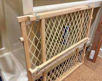 Baby gate