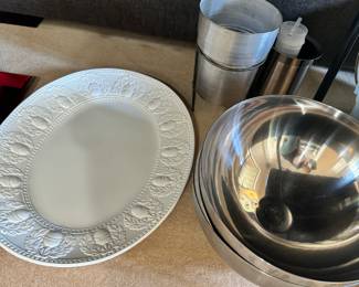 Platters and bowls