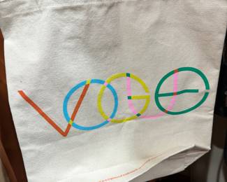 Vogue tote