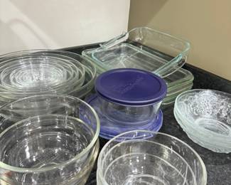 Clear bakeware
