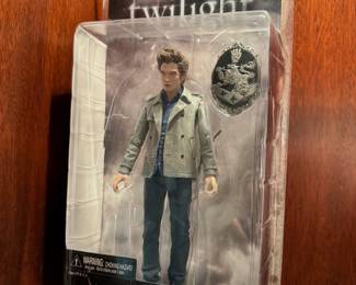 Twilight Edward Figurine