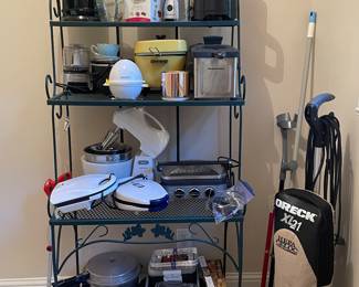 Great selection of small appliances, Oreck XL21 vacuum