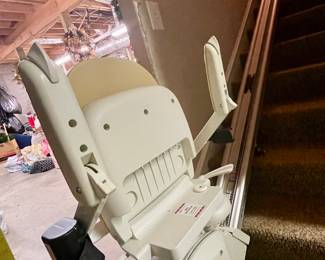 Basement steps Acorn chair lift. Like new!
