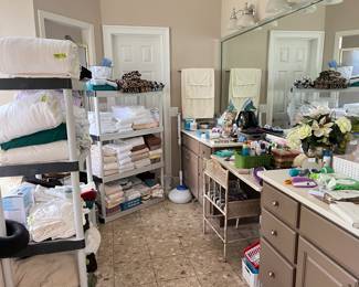 Lots of king sheets, blankets, bedspreads, throws and towels