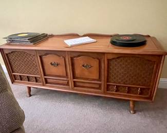 RCA Victor Console Stereo, Model JT431