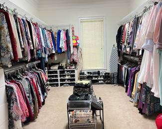 Master clothes, beautiful clothes and great shoes!