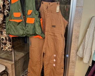 Brand new Men's Schmidt Workwear XL(45-50) Overalls