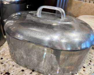 Magnalite Dutch Oven