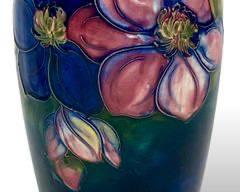 Fine William MOORCROFT England Clematis Floral Art Pottery Vase Signed with Incised marks