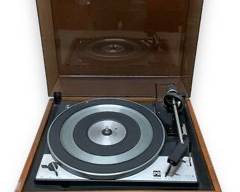 Perpetuum-Ebner PE 3060 Automatic Turntable w/ A Empire 222 EII Needle Cartridge