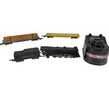 Vintage The American Flyer by A. C. Gilbert Co New Haven Conn. 290 Train Engine, Flat Cars and 15B Train Power Controller