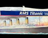 Vintage 1999 Revell RMS Titanic Ship 1:570 Scale Plastic Model Kit 85-0445