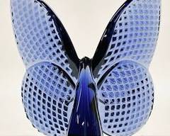 Fine Baccarat Art Glass French Crystal Butterfly Paperweight Figurine