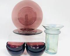 Vintage Pottery Barn Amethyst Plates & Dessert Bowls Set of 4 & MCM Vase