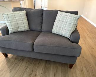 COLLETTE BEIGE/CHARCOAL SOFA & LOVESEAT
