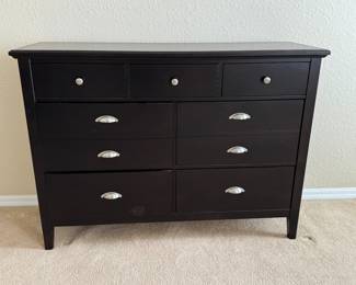 Vaughan Bassett Dark Roast Seven Drawer Dresser 