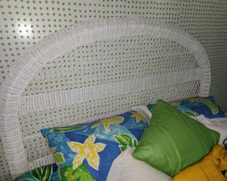 Wicker queen bed