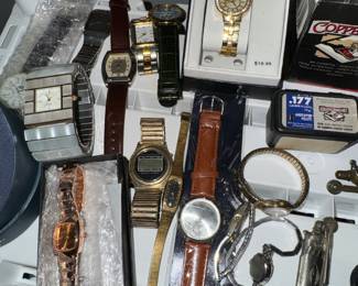 WATCHES AND MORE 