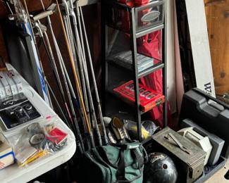 GOLFING ITEMS 