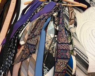 MENS TIES