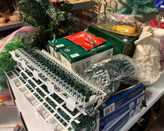 CHRISTMAS DECOR