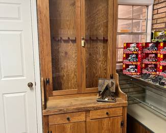 GUN CABINET WITH GLASS DOORS 