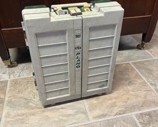 VINTAGE FISHING/TACKLE BOX