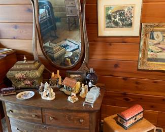 Vintage wash stand dresser with mirror