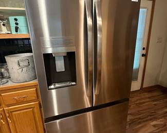 Midea Smart Home Refrigerator 