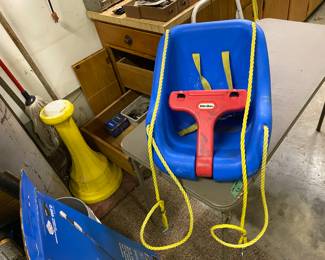 outdoor toddler swing