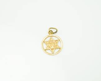 14k pendant