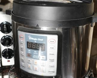 Magic Chef crock pot