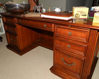 Stanley Furniture executive desk