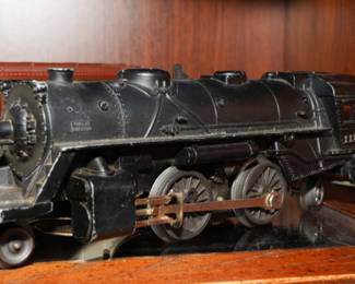 Lionel train engines available x 2