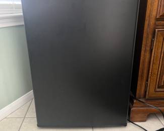 Danby Mini Refrigerator 