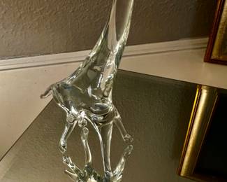Elegant Glass Giraffe Figurine 