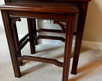 Set of 2 Nesting Tables